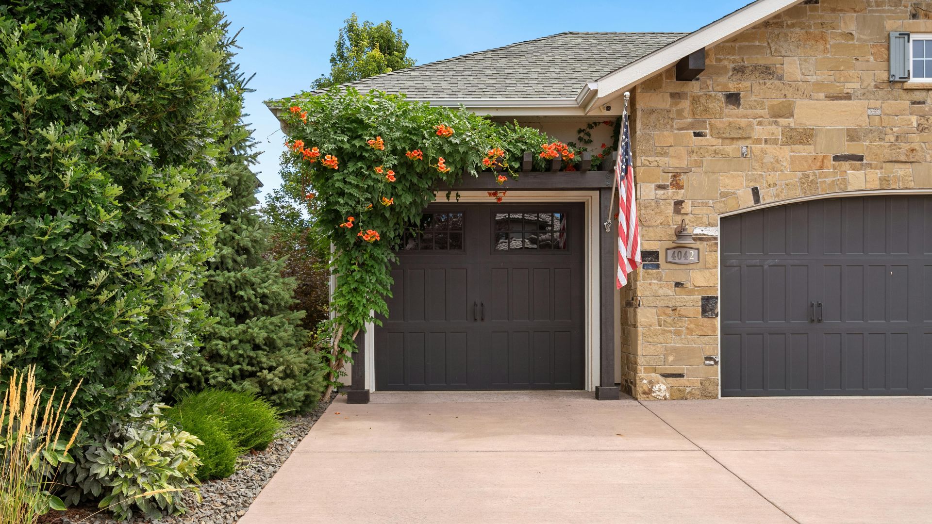 Best Garage Door & Gate Repair Services Of Puyallup - Work